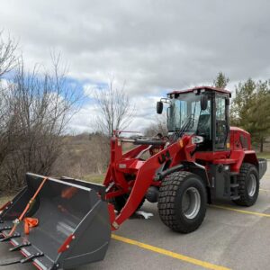 UWL220C Wheel Loader Operating Weight 12500lbs Cummins 74hp Engine