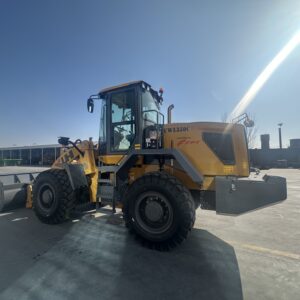 UWL350C Wheel Loader Operating Weight 26500lbs FPT 167hp Engine